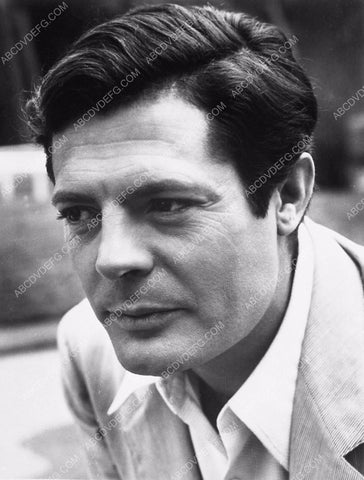 handsome Marcello Mastroianni portrait 6038-15