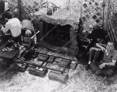 candid Federico Fellini and crew unknown film 6038-35