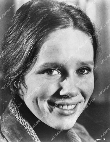 Liv Ullman portrait 6114-07
