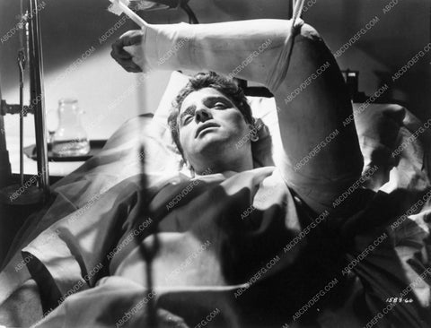 Burt Lancaster in hospital bed from film noir Criss Cross 6141-19