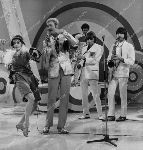 rock n roll group The Beau Brummels 6249-11