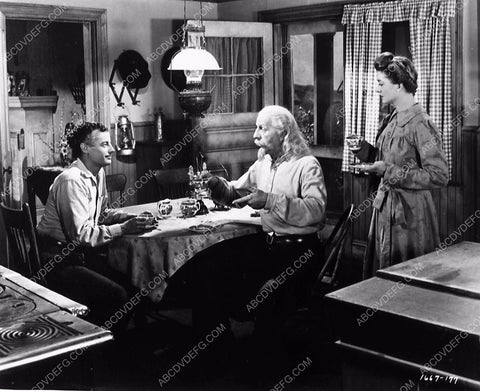 Myrna Loy Shepperd Strudwick film The Red Pony 6272-34