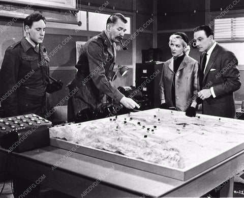 Michael Redgrave Barbara Laage film The Happy Road 6387-09