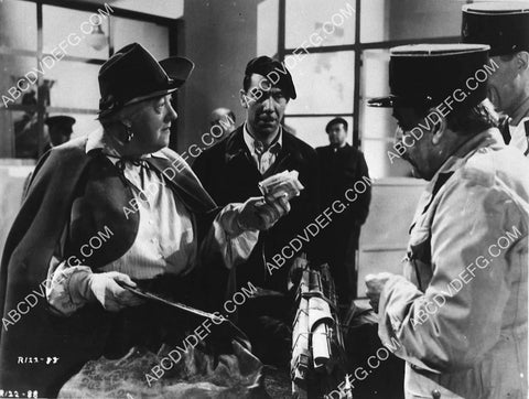 Margaret Rutherford film Innocents in Paris 6473-03