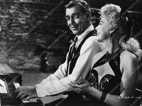 Clark Gable Barbara Nichols film A King and Four Queens 6486-28