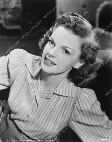 Judy Garland MGM portrait 6556-27