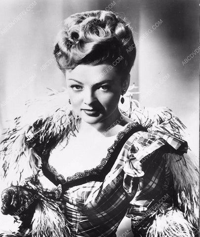 beautiful Myrna Dell portrait 6619-22