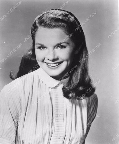 cute Diane Varsi portrait 6619-33
