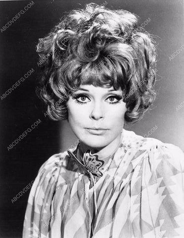 Elke Sommer portrait 6619-35