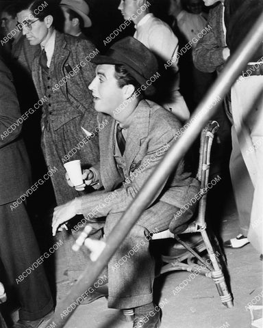 Robert Taylor at some sporting event maybe 6629-11