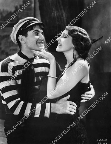 Lloyd Hughes Bebe Daniels film Love Comes Along 6696-15