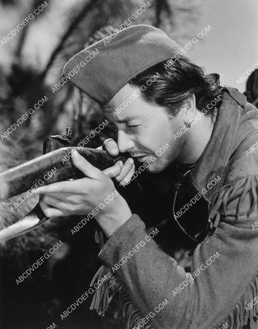 Robert Young taking aim film Northwest Passage 6928-29