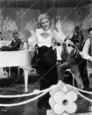 Ginger Rogers from Roberta 6977-08