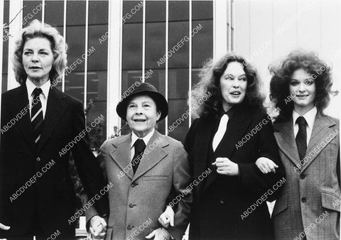 Lauren Bacall Ruth Gordon Sandy Dennis Lisa Pelikan TVM Perfect Gentlemen 7004-21