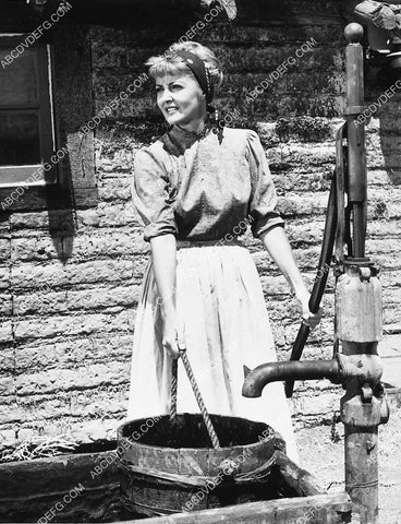 Martha Vickers TVM The Rebel 7004-32