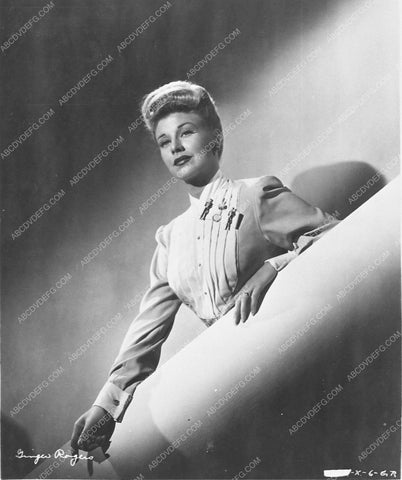 Ginger Rogers stylish portrait 7316-06
