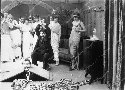 Sydney Chaplin sielnt film No One to Guide Him 7316-25