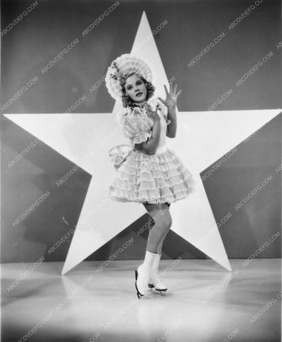 Sonja Henie portrait on ice skates 7340-21