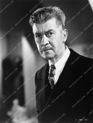 Ian Maclaren portrait 7369-30