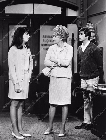 Lucille Ball Here's Lucy TV Show 7469-01
