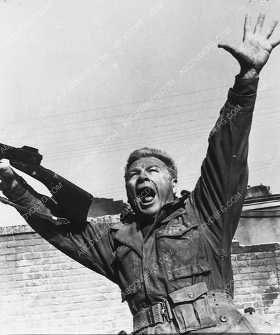 Eddie Albert film Attack 7561-15