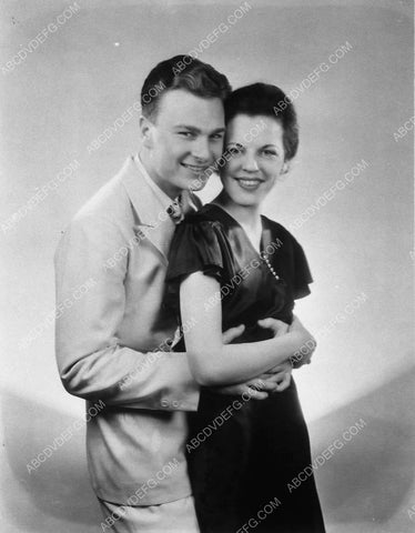 Eddie Albert and sister Grace portrait 7561-23