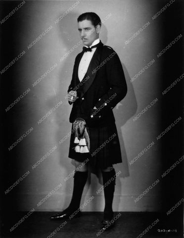 Ronald Colman portrait in kilt 7676-24