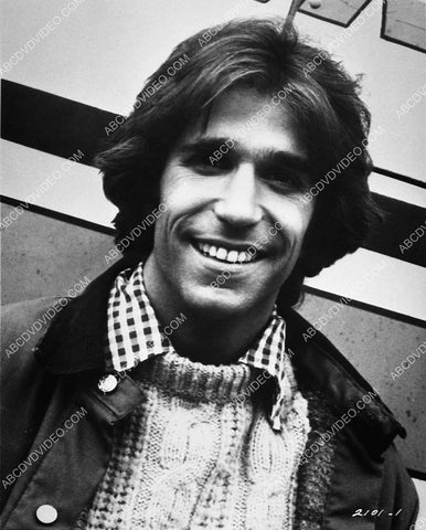 Henry Winkler portrait 7750-35