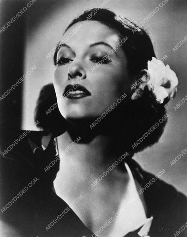 Gale Sondergaard portrait 7762-23