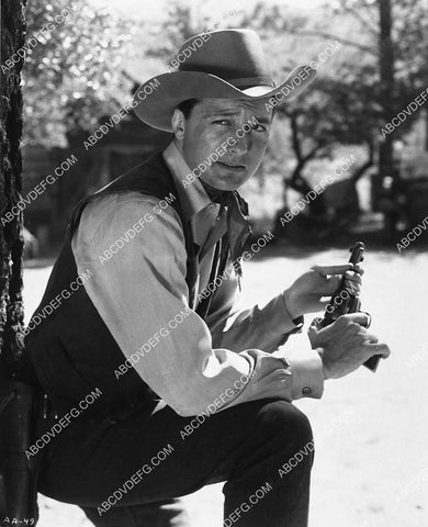 Robert Clarke western portrait 7766-17