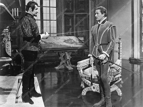 Robert Douglas Errol Flynn film Adventures of Don Juan 7877-10
