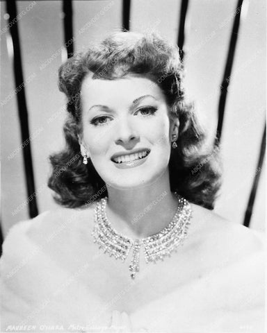 Maureen O'Hara portrait 7895-20