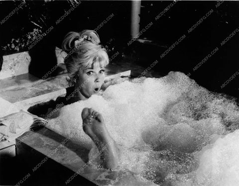 Doris Day Move Over Darling 7998-36