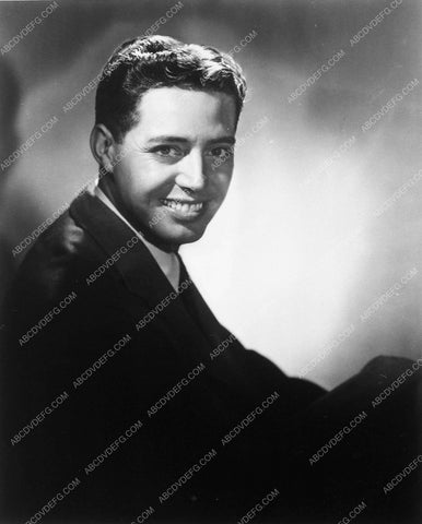 Andy Russell portrait 8115-04