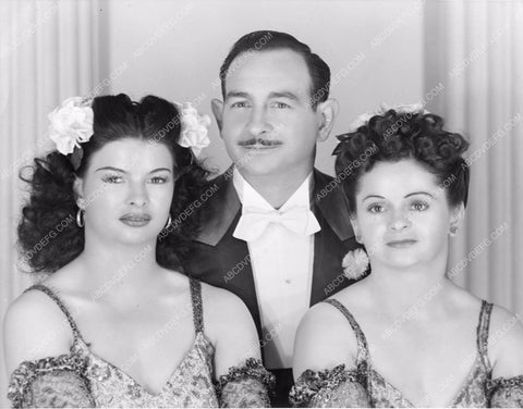 dance family Rosita Ersilio Ebe Willys family in Laffs to You 81bx01-267