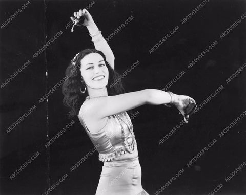 dancer Rosemary Lick and her castanets 81bx01-270
