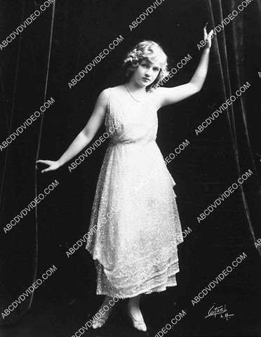 Mary Miles Minter portrait 8205-2