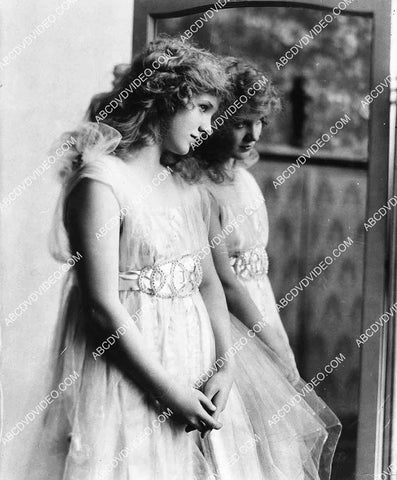 Mary Miles Minter portrait 8205-21