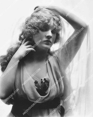 Mary Miles Minter portrait 8205-31