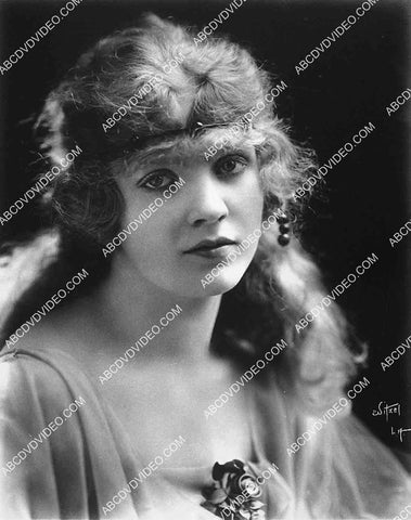 Mary Miles Minter portrait 8205-32