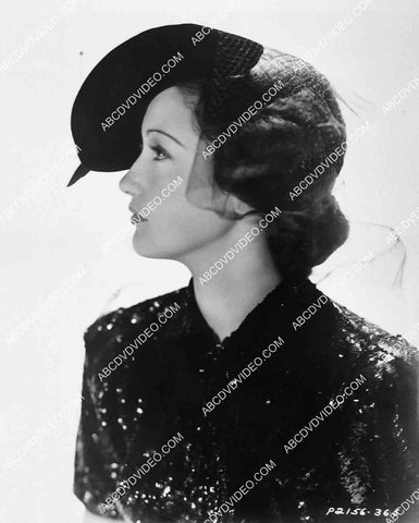 Dorothy Lamour portrait 8242-4