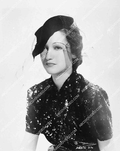 Dorothy Lamour portrait 8242-6