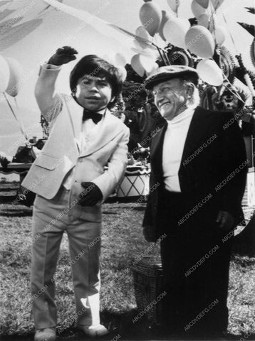 Herve Villechaize Billy Barty 2 Hollywood giants TV Fantasy Island 8260-22