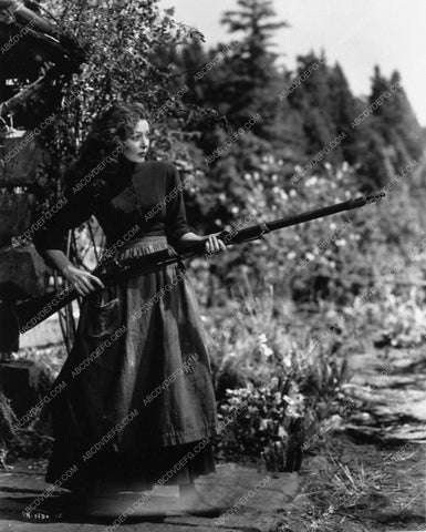 Loretta Young film Rachel and the Stranger 8260-29