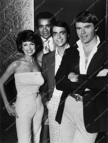 Robert Urich Greg Morris Phyllis Davis TV show Vegas 8271-32