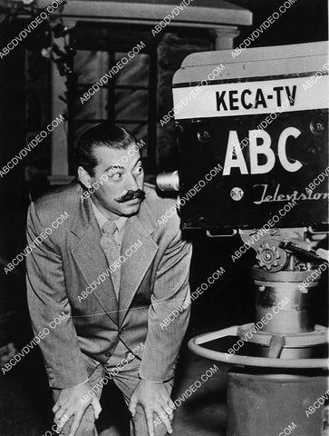 Jerry Colonna in front of ABC television camera KECA-TV The Jerry Colonna Show 8444-12