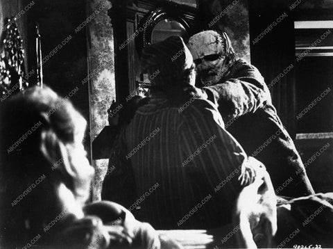 Peter Cushing The Evil of Frankenstein 8610-33