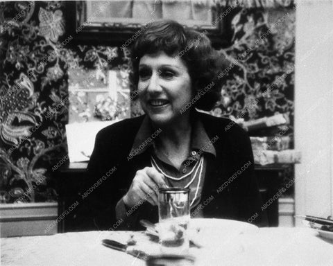 Jean Stapleton unknown TV 8611-16