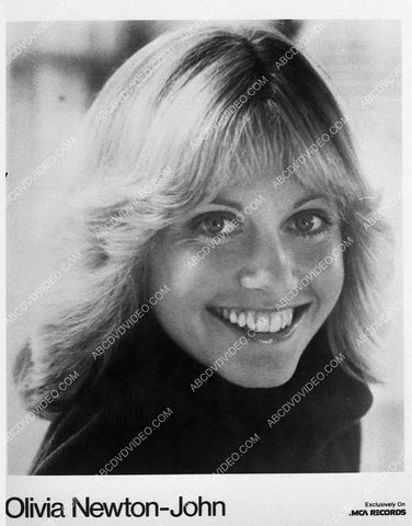 Olivia Newton-John portrait 8628-21