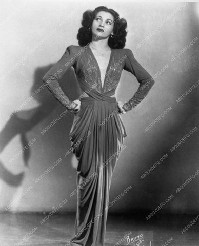 Diosa Costello latin bombshell singer dancer 8658-08
